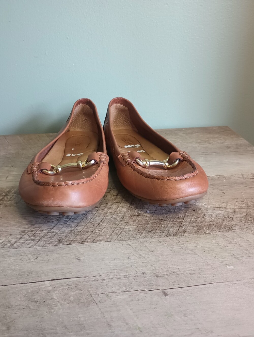 Born Womens Old Money Penny Loafers 8.5 Tan Horsebit Equestrian Preppy Classic - Picture 2 of 12